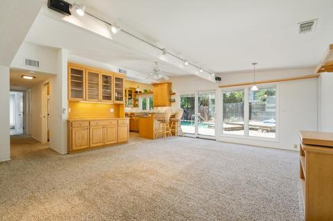 534 Villanova Dr, Davis, CA 95616 photo 9