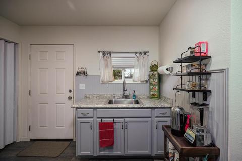 6870 Crows Landing Rd, Ceres, CA 95307 photo 17