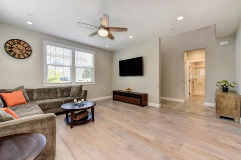 219 Colner Cir, Folsom, CA 95630 photo 10