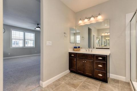 219 Colner Cir, Folsom, CA 95630 photo 32