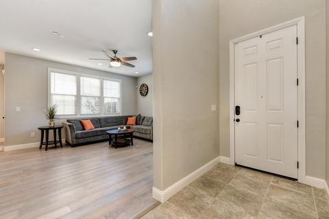 219 Colner Cir, Folsom, CA 95630 photo 7