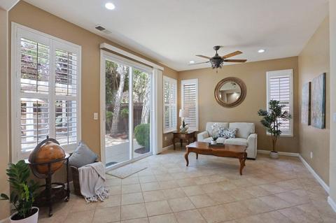 335 Christopher Michael Ln, Tracy, CA 95377 photo 2