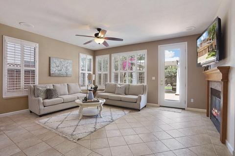 335 Christopher Michael Ln, Tracy, CA 95377 photo 4