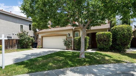 562 Veneto Ct, Tracy, CA 95377 photo 3
