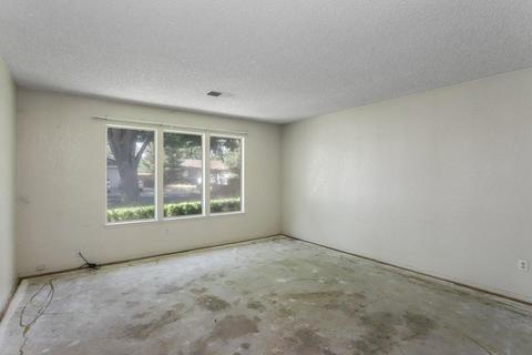 905 Lindsay Dr, Modesto, CA 95356 photo 17