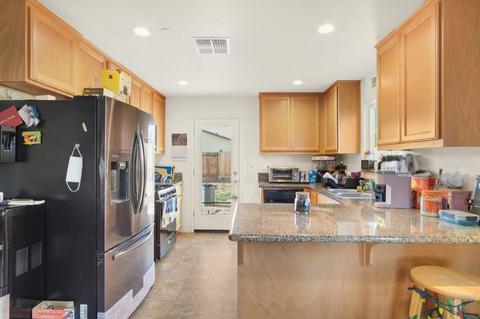 767 Brianne Ct, Merced, CA 95341 photo 6