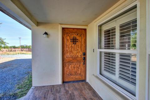 9694 Alta Mesa Rd, Wilton, CA 95693 photo 4