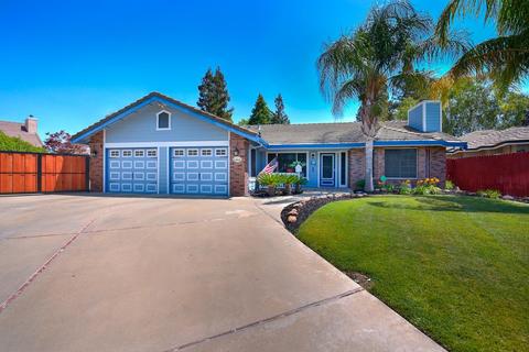 425 Meadowlark Way, Lodi, CA 95240 photo 2