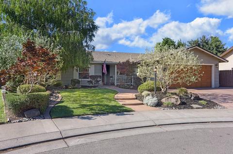 895 Dorchester Cir, Lodi, CA 95240 photo 3