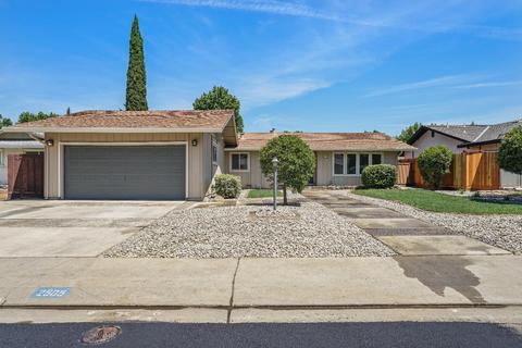 2505 Continental Dr, Modesto, CA 95355 photo 1
