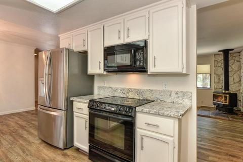 1199 Madrone Ln, Placerville, CA 95667 photo 9