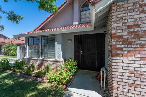 1601 Sungate Dr, Ceres, CA 95307 photo 4
