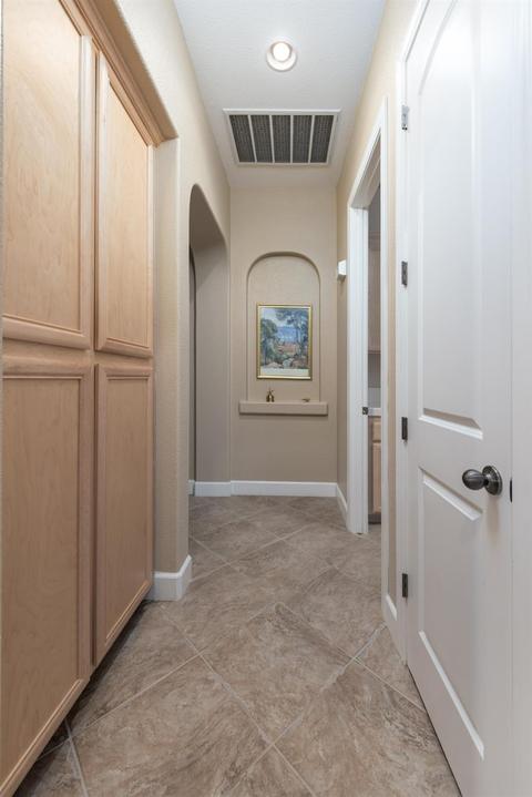 1060 Cornerstone Dr, Folsom, CA 95630 photo 16