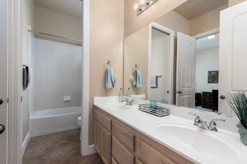 1060 Cornerstone Dr, Folsom, CA 95630 photo 23