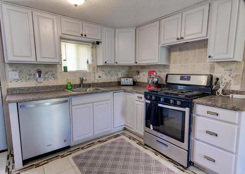 4833 Pacific Ave, Olivehurst, CA 95961 photo 5