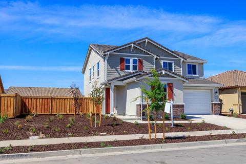 554 Sunol St, Lathrop, CA 95330 photo 2