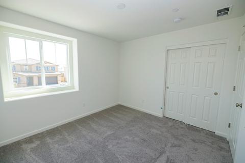 554 Sunol St, Lathrop, CA 95330 photo 35