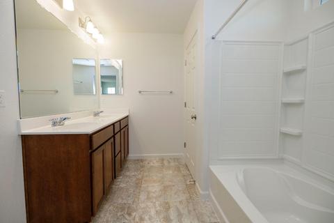 554 Sunol St, Lathrop, CA 95330 photo 32