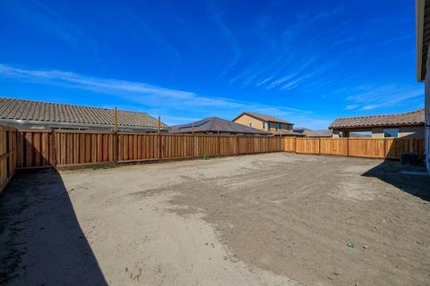 554 Sunol St, Lathrop, CA 95330 photo 45