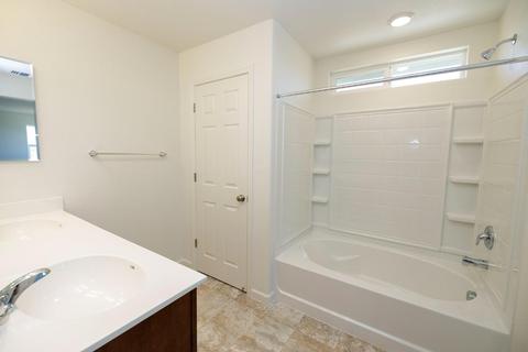 554 Sunol St, Lathrop, CA 95330 photo 31