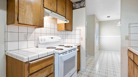 1581 W Kavanagh Ave, Tracy, CA 95376 photo 17