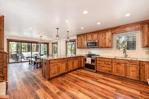 13778 Skiview Loop, Truckee, CA 96161 photo 9