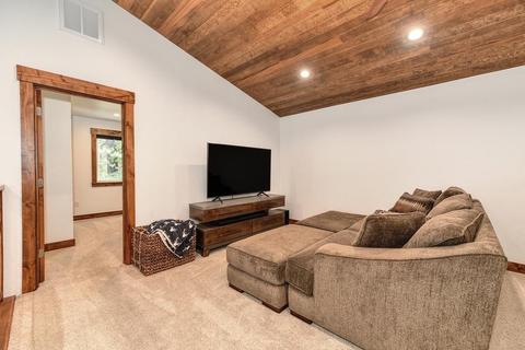 13778 Skiview Loop, Truckee, CA 96161 photo 31