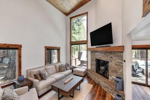 13778 Skiview Loop, Truckee, CA 96161 photo 21