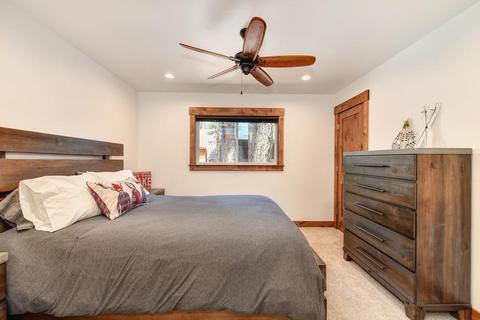 13778 Skiview Loop, Truckee, CA 96161 photo 24