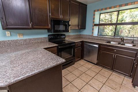 2001 Roble Ave, Modesto, CA 95354 photo 11