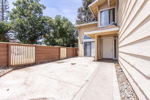 2001 Roble Ave, Modesto, CA 95354 photo 3