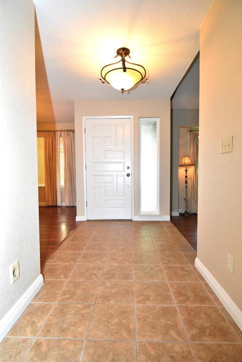 1225 Estates Dr, Turlock, CA 95380 photo 4