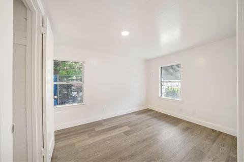 2009 Kenneth St, Modesto, CA 95351 photo 9