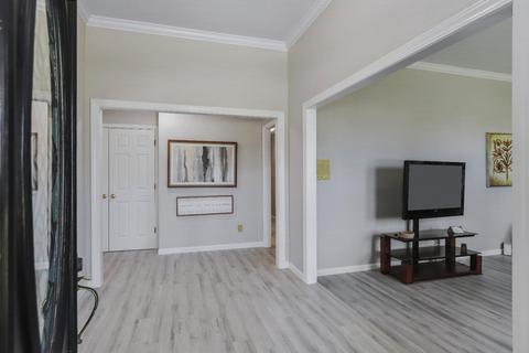 28045 S Traina Ct, Tracy, CA 95304 photo 11
