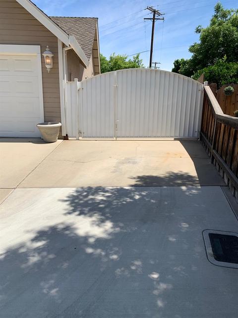 3960 Michelle Lynn Ct, Turlock, CA 95382 photo 2