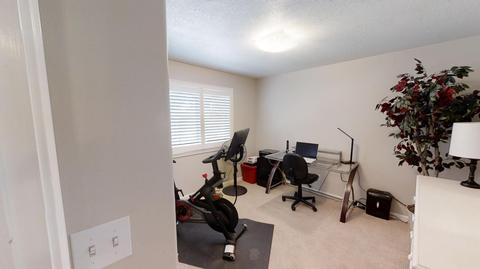 3960 Michelle Lynn Ct, Turlock, CA 95382 photo 18
