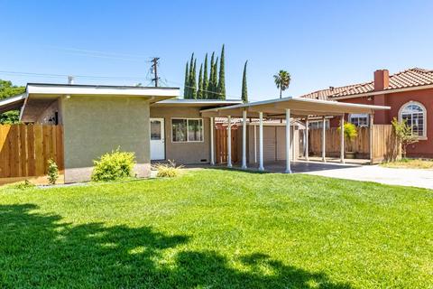 2429 Bellamy St, Modesto, CA 95354 photo 2