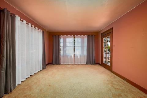 155 5th St, Gustine, CA 95322 photo 5