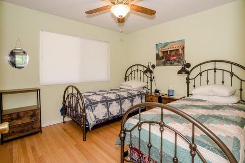 1328 Fig Pl, Davis, CA 95618 photo 23