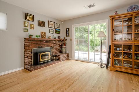 1328 Fig Pl, Davis, CA 95618 photo 5