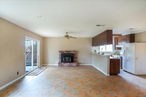 131 Perraud Dr, Folsom, CA 95630 photo 17