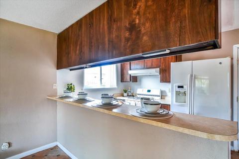 131 Perraud Dr, Folsom, CA 95630 photo 5