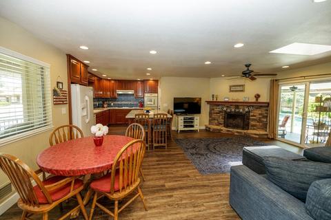 1916 Hermida Way, Modesto, CA 95355 photo 12