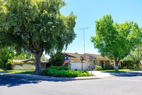 1916 Hermida Way, Modesto, CA 95355 photo 3