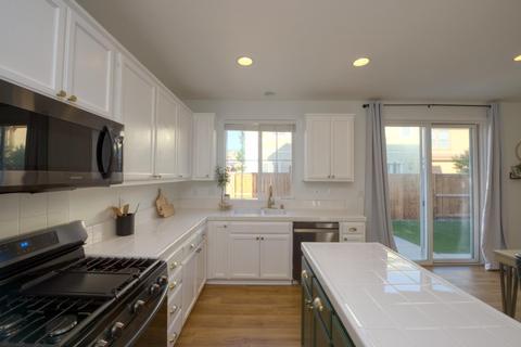 9452 Vintner Cir, Patterson, CA 95363 photo 3