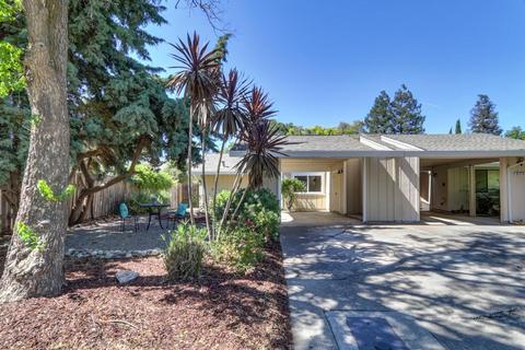 1215 Halifax Ave, Davis, CA 95616 photo 2