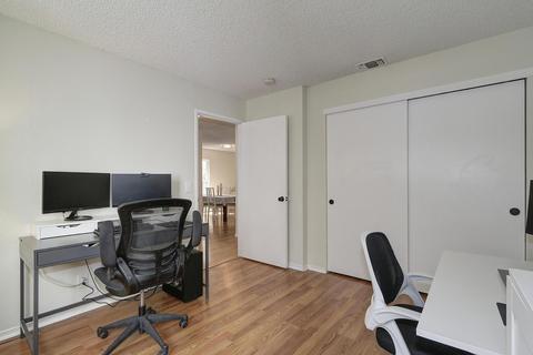 1215 Halifax Ave, Davis, CA 95616 photo 31