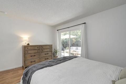 1215 Halifax Ave, Davis, CA 95616 photo 25