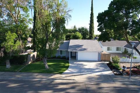 633 Lassen Ct, Merced, CA 95340 photo 2