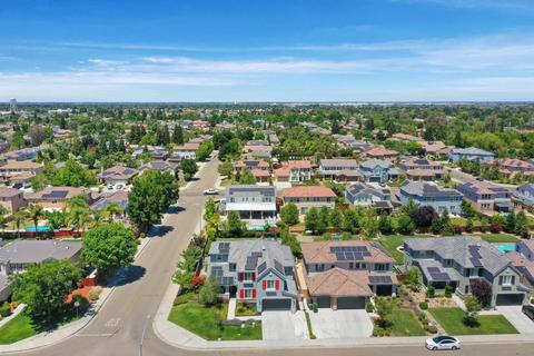 427 Delaney Ct, Tracy, CA 95377 photo 6